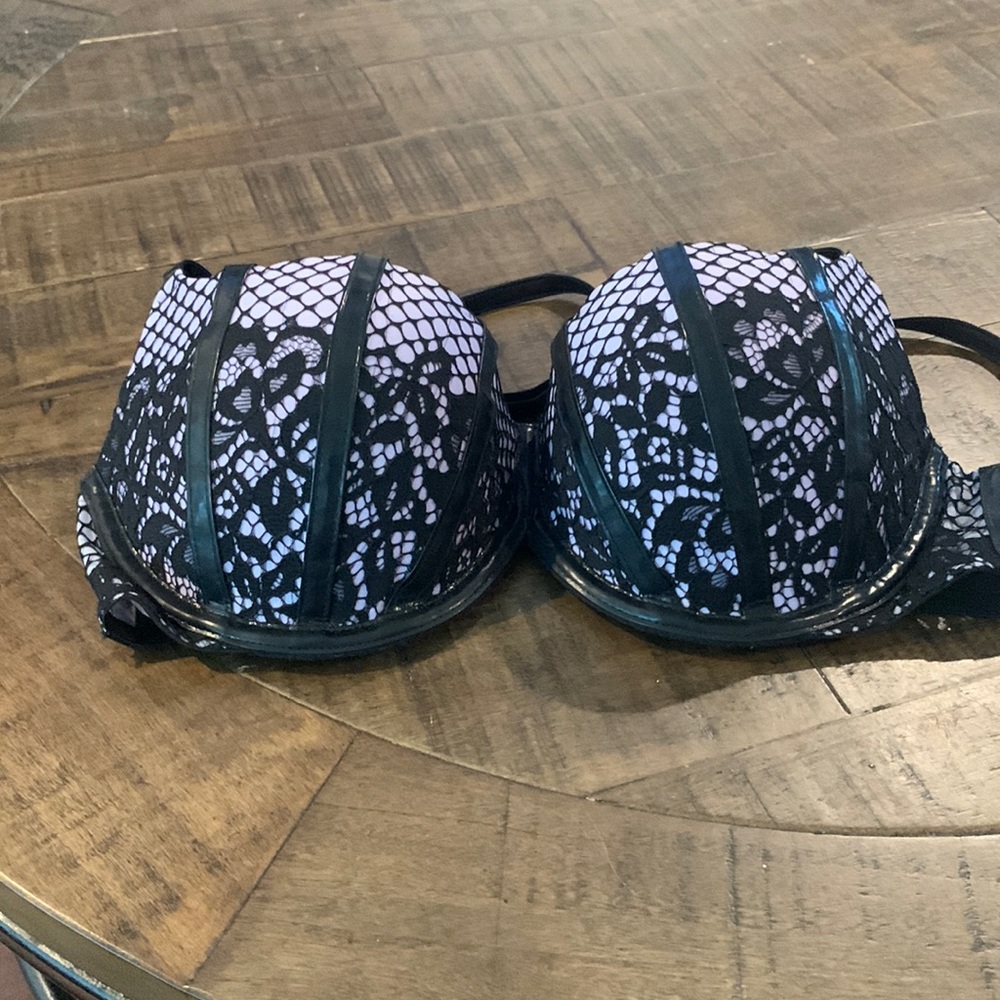 Victoria secret bra size 34c